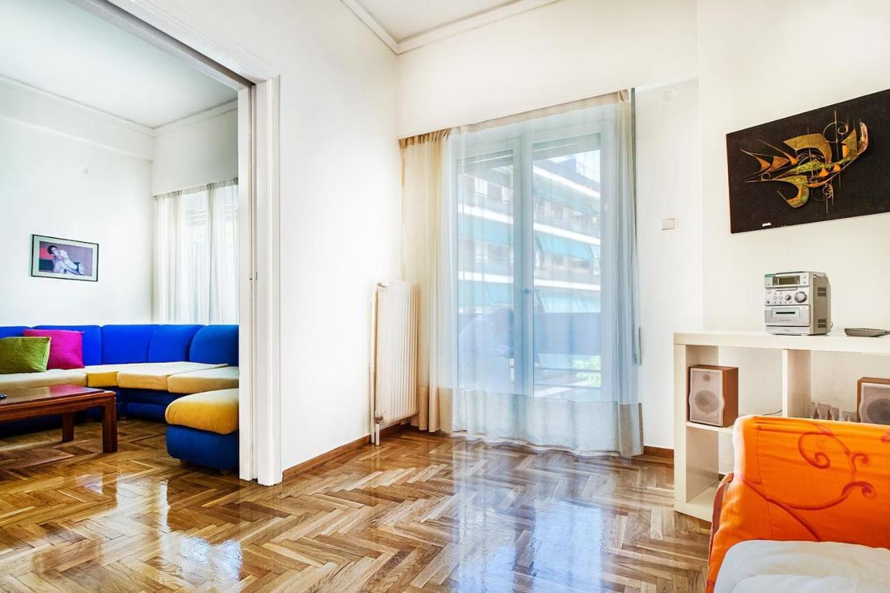 Spacious Flat Near Ampelokipoi Metro Station Aten Exteriör bild